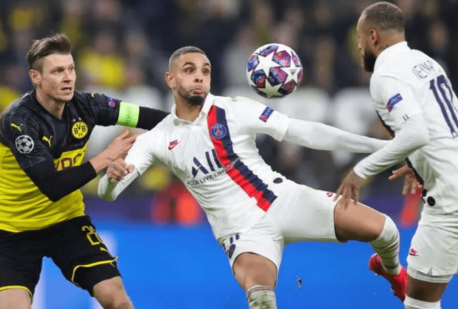 在罚球点前 在罚球点前