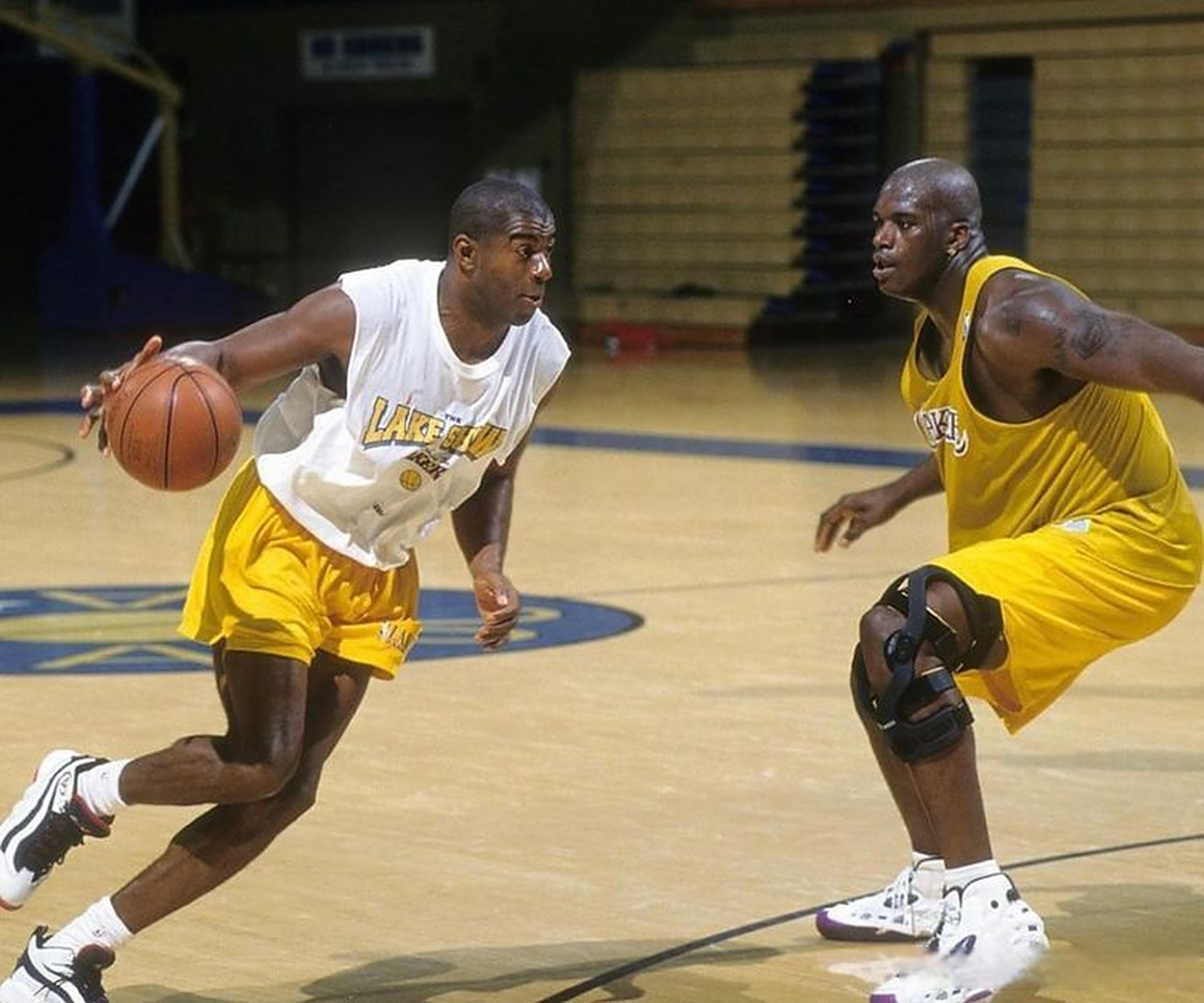 杯正赛迈出 杯正赛迈出