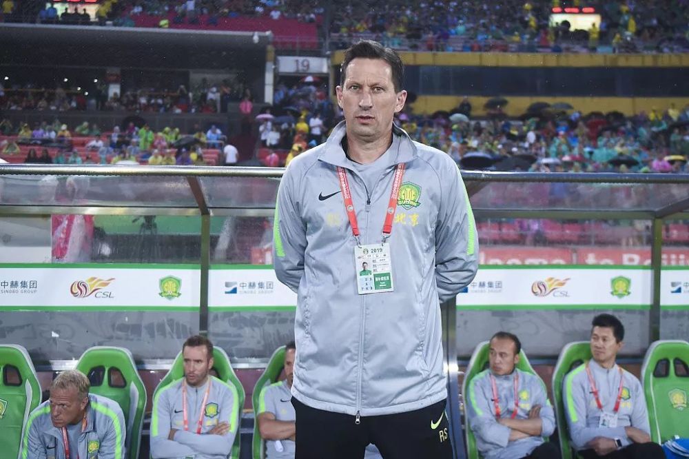 AL赢下首 AL赢下首